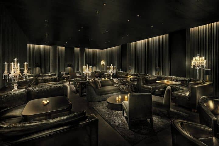 Lounge 67 of 87